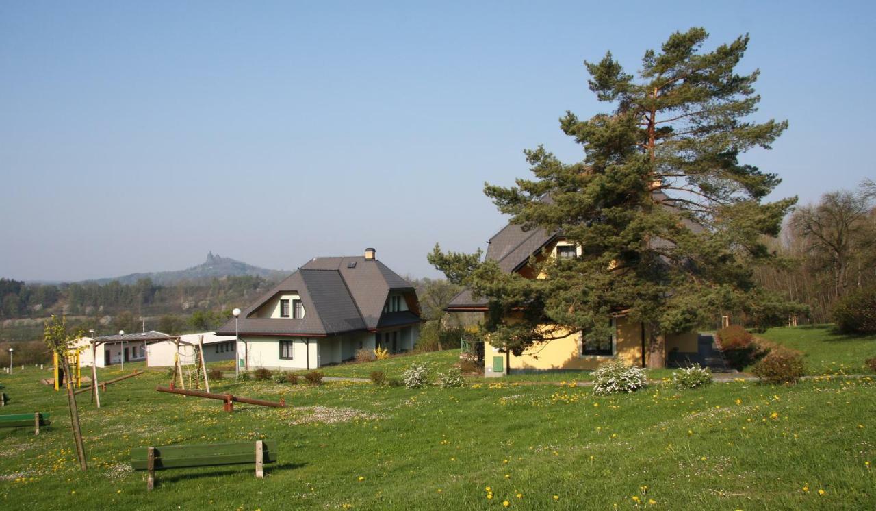 Camping v Ráji - Palda Rovensko pod Troskami Exterior foto