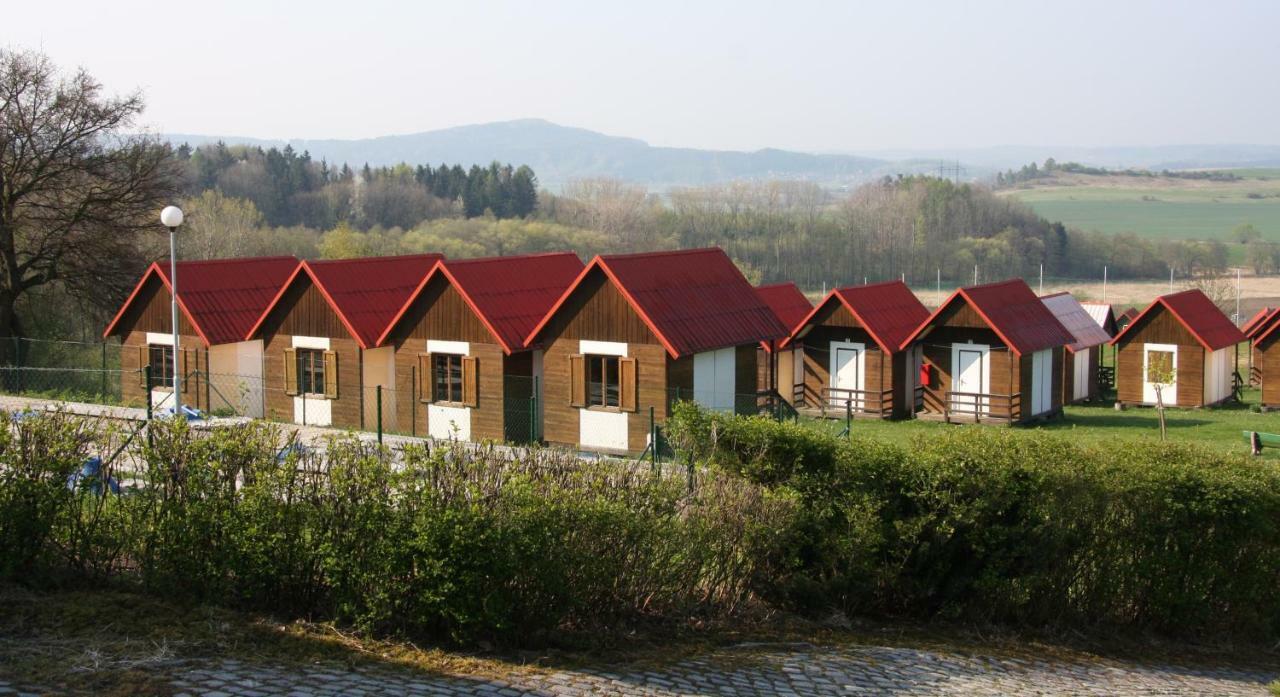 Hotel Camping v Ráji - Palda Rovensko pod Troskami Exterior foto