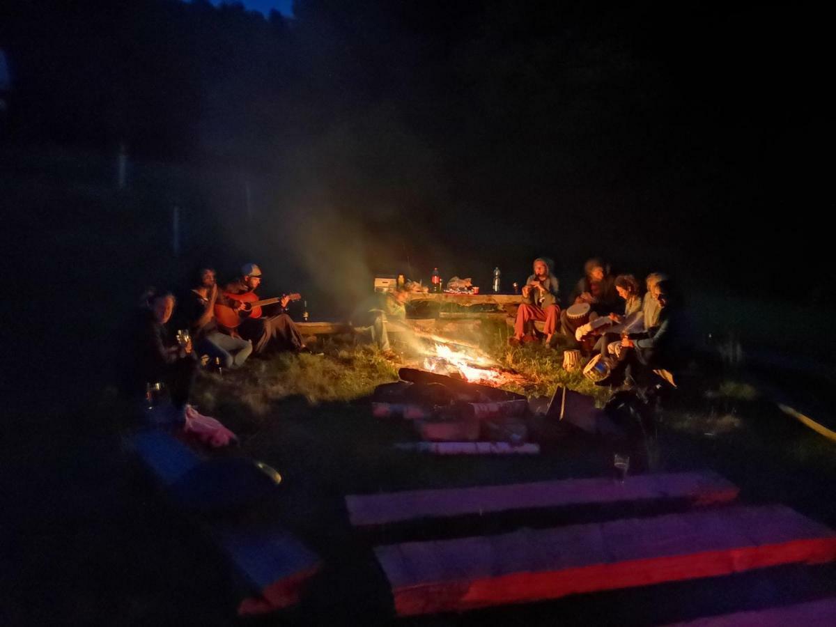 Camping v Ráji - Palda Rovensko pod Troskami Exterior foto